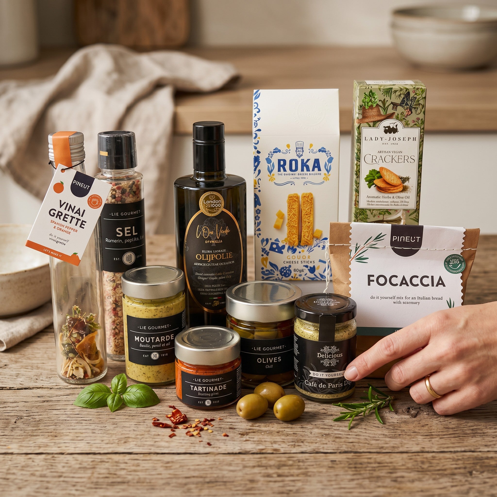 Grand Gourmet Gift Box | Coral & Clay