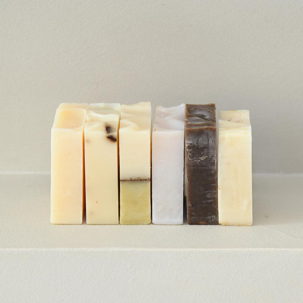 LEEFF Soap Bar – Tea Tree (Box of Warmth)