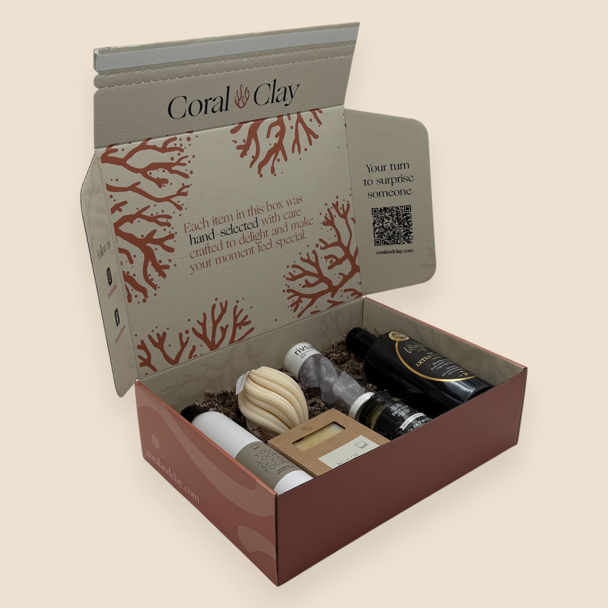 Classic Coral & Clay Gift Box