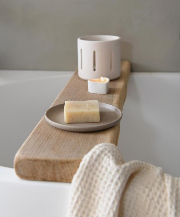 LEEFF Soap Bar – Hammam (Box of Wellness)